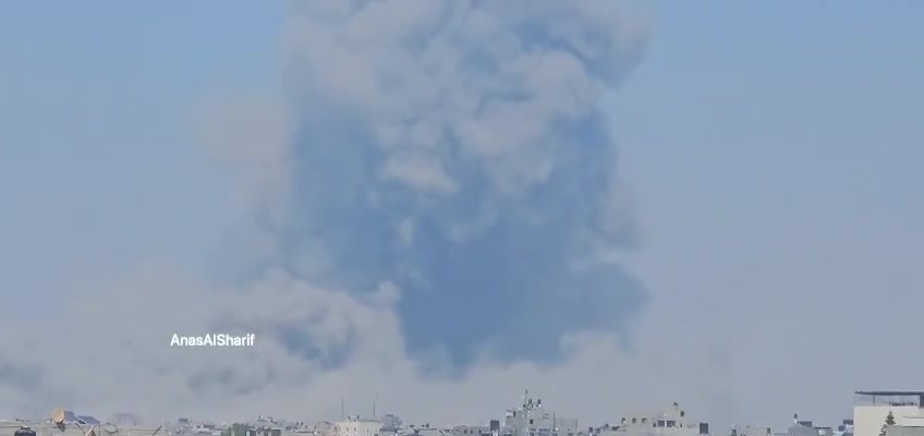 Thick smoke rises after an airstrike on the vicinity of Al-Rafei School in Jabalia al-Balad, north of the Gaza Strip, this afternoon.