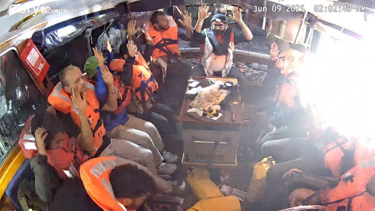 Israel confirmou que a Unidade de Comando Shayetet 13 da Marinha israelense interceptou a Flotilha da Liberdade na costa da Faixa de Gaza, com todos os seus membros detidos sem ferimentos ou incidentes, enquanto o iate de recreio Madleen será rebocado para Ashdod. Todos os membros da Flotilha da Liberdade serão transportados para Israel antes de retornarem aos seus países de origem na Europa.