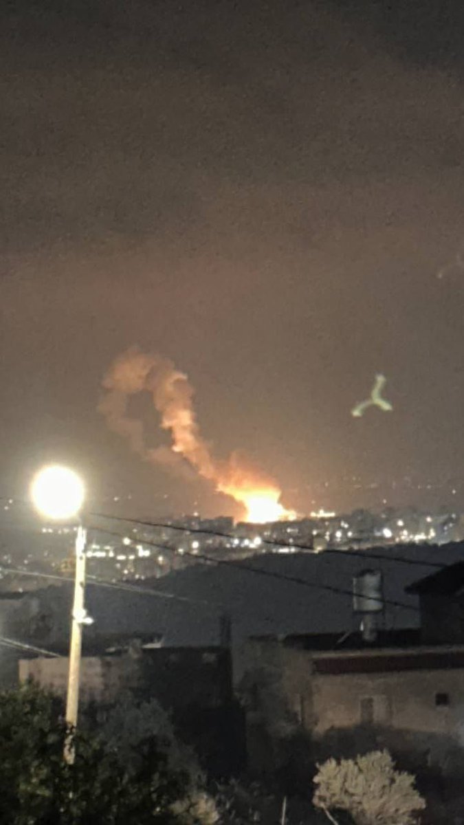 თელ-ავივში ბალისტიკური რაკეტის შესაძლო ჩამოვარდნის შემდეგ ხანძარი გაჩნდა