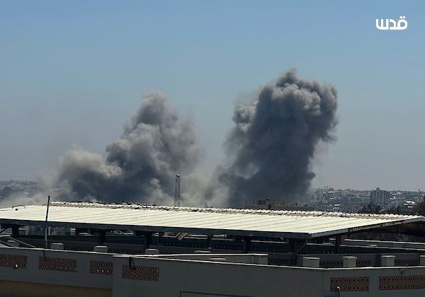 Israeli warplanes bombed several sites in Khan Yunis, south of the Gaza Strip.