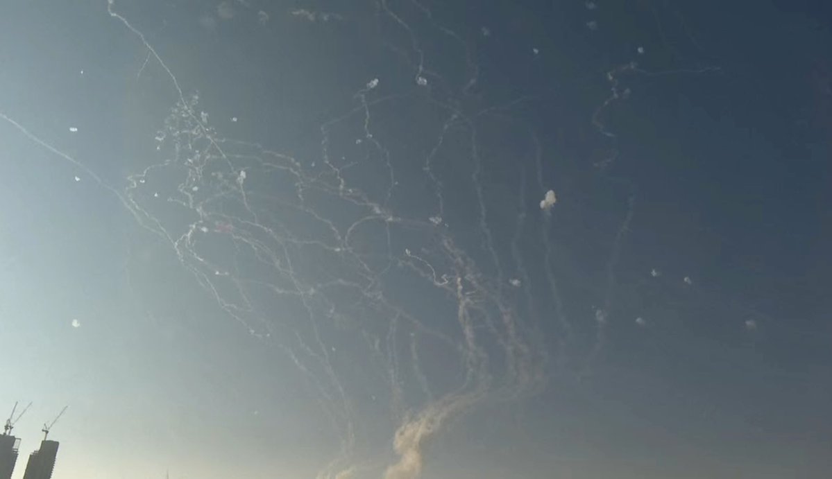 Major ballistic missile engagement over Tel Aviv, Israel, ongoing this morning