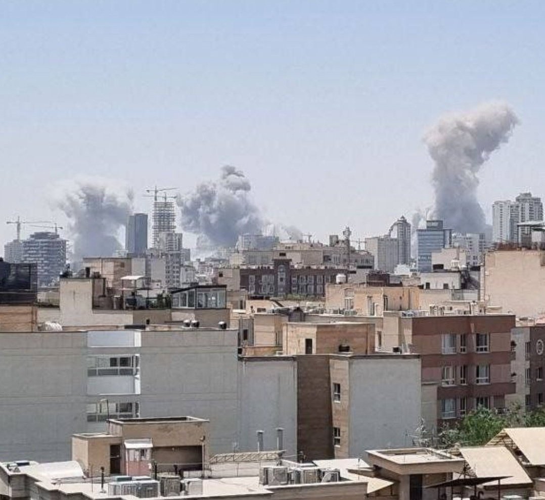 Violent Israeli bombardment targeting Tehran