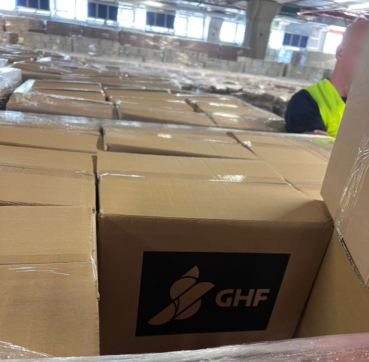 For the First Time Under the American Initiative: The Distribution of Weekly Food Packages Surpassed One Million, Delivered at Distribution Centers by the American Company (@GHFs) and International Aid Organizations