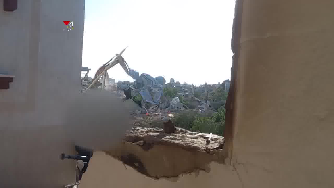 Hamas footage shows Palestinian fighters raiding a gathering of Israeli soldiers and vehicles in Abasan al-Kabira, east of Khan Younis. Two vehicles and two bulldozers were targeted, and there was an attempt to capture an Israeli soldier