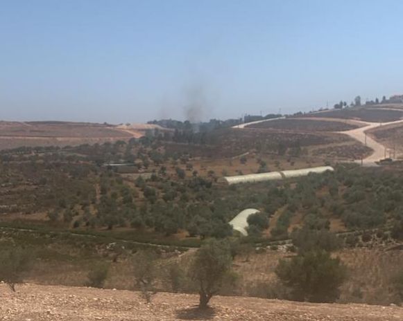 An Israeli drone strike targeted a car on the Tweri-Srifa road.