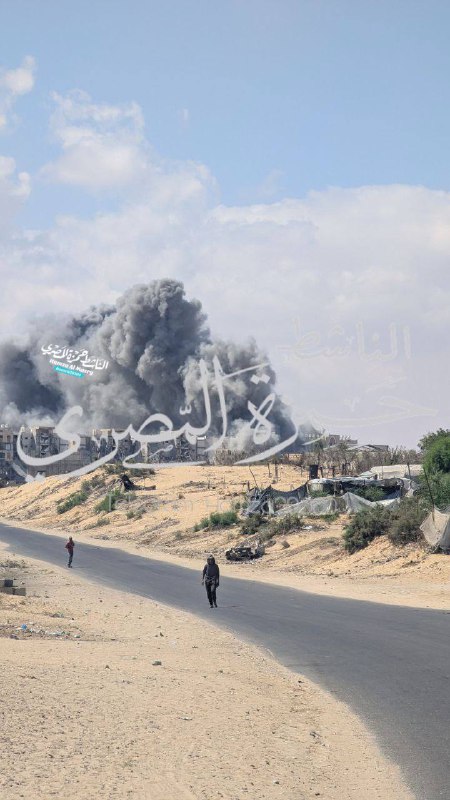 Reports in Gaza of an Israeli army attack in the Khan Yunis area