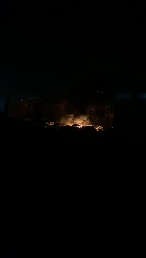 Fires broke out in the tents of displaced people in Tal al-Hawa, west of Gaza City, as a result of Israeli airstrikes.