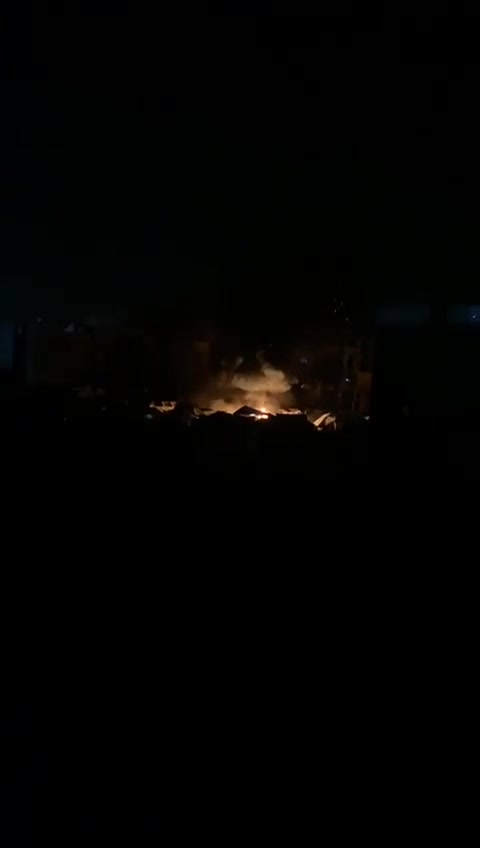 Fires broke out in the tents of displaced people in Tal al-Hawa, west of Gaza City, as a result of Israeli airstrikes.