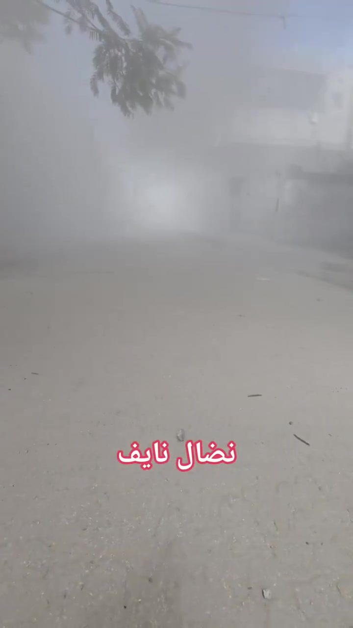 Violent raids targeting the vicinity of the Islamic complex in the Sabra neighborhood in Gaza City.