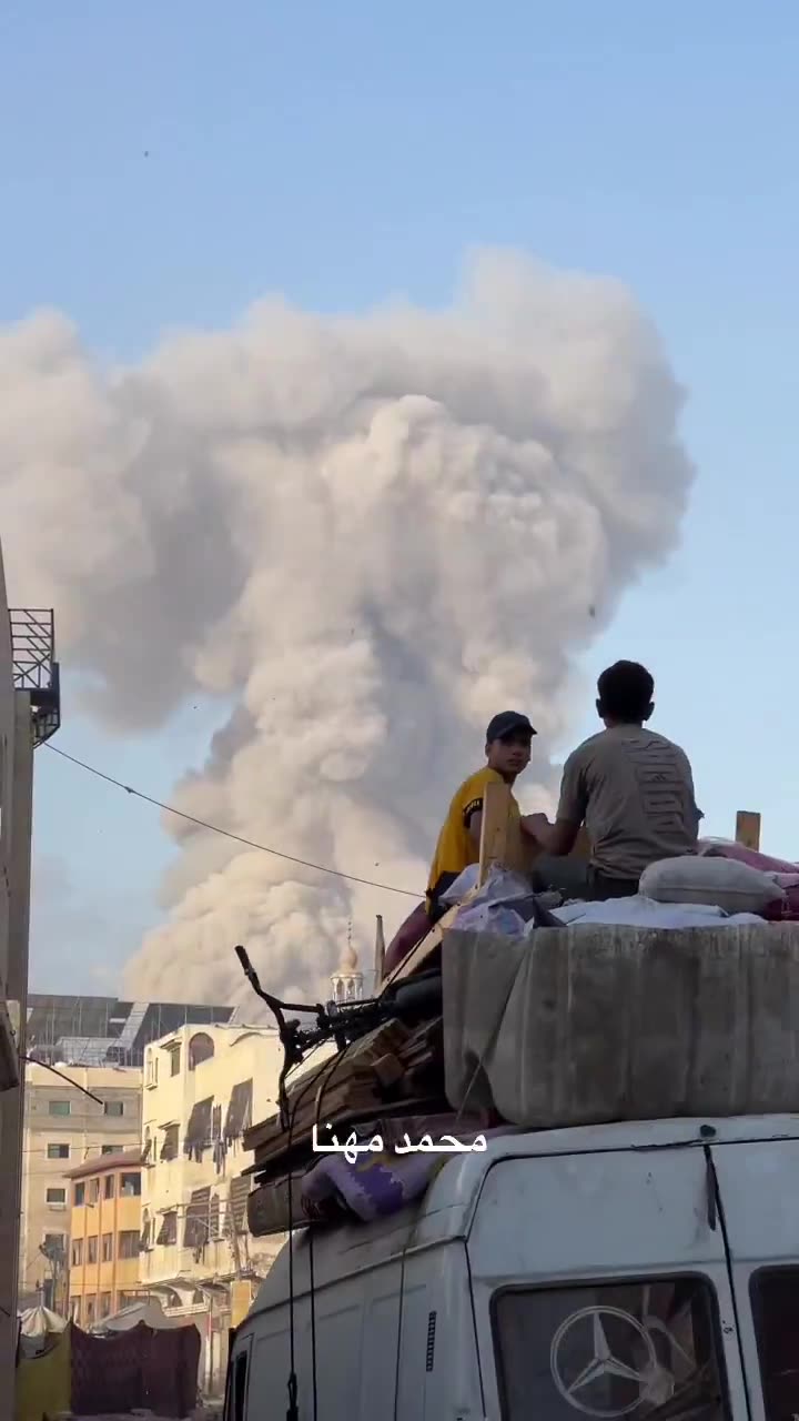 Reports in Gaza City that the Israeli army blew up booby-trapped APCs