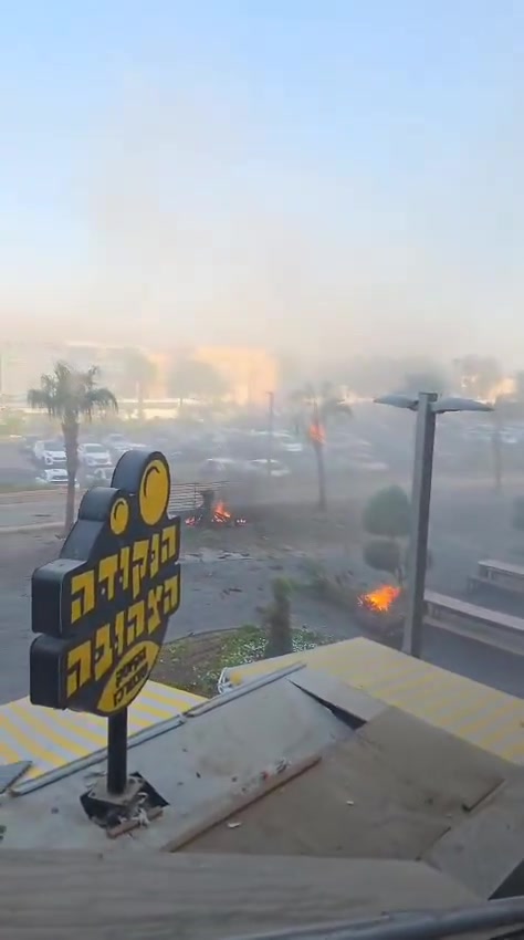 Footage shows the moment an explosive-laden drone, likely launched by the Houthis in Yemen, struck Eilat.Medics and security forces are responding to reports of an impact in Eilat after sirens warning of a drone infiltration sounded in the city