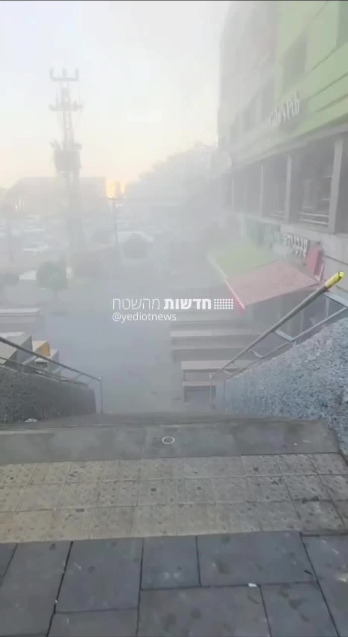 Report of a fall at a tourist center, Club Hotel