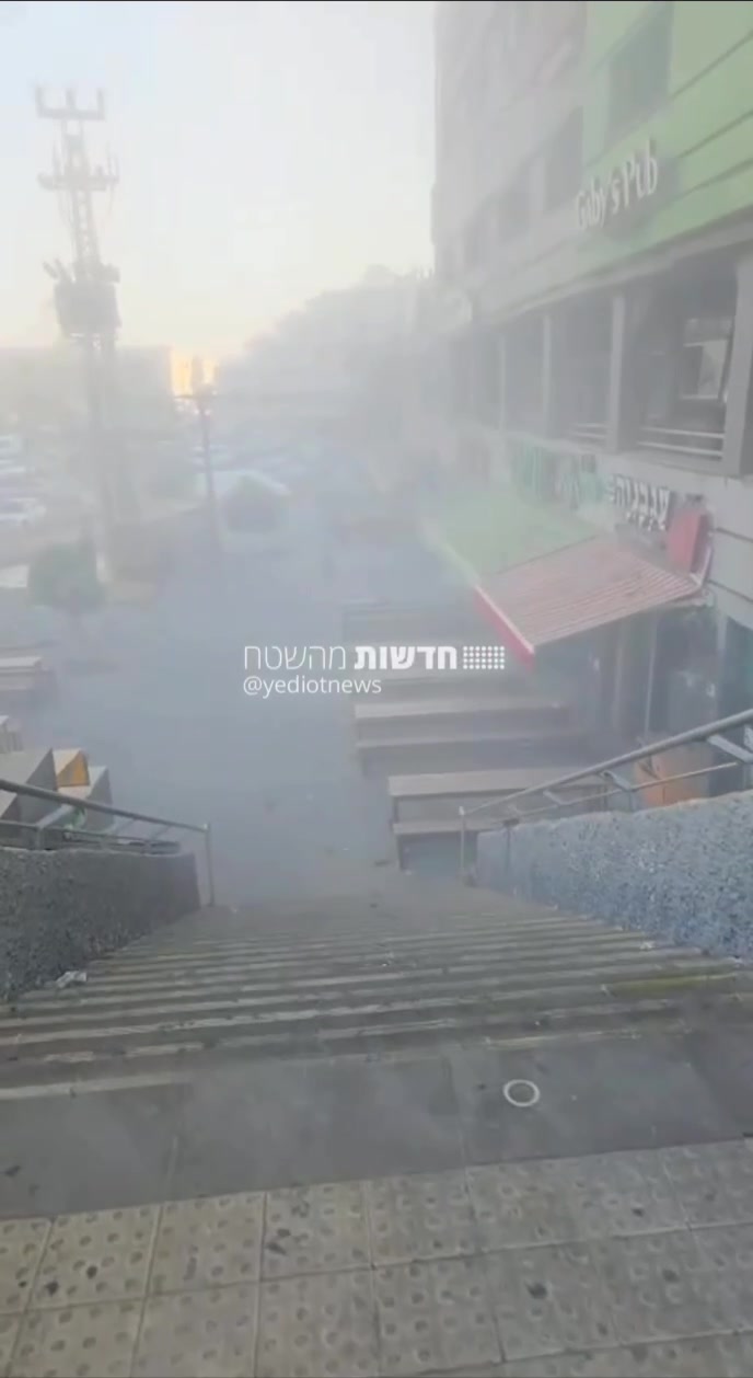 Report of a fall at a tourist center, Club Hotel