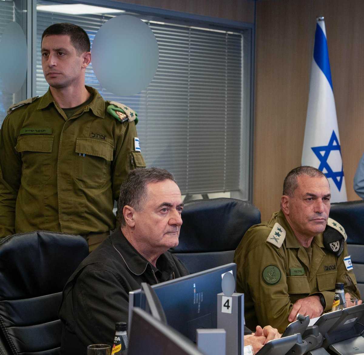 Defense Minister Katz: We have just delivered a powerful blow against numerous terrorist targets belonging to the Houthi terrorist organization in Sana’a. The Israeli army struck several military camps, including one belonging to the Houthi General Staff, eliminating dozens of Houthi militants and destroying stockpiles of UAVs and weaponry