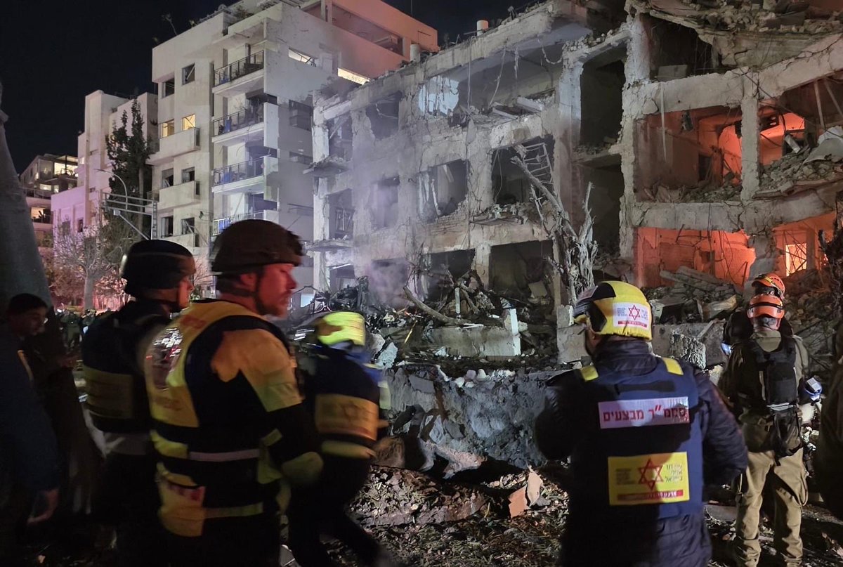 Number of wounded in Tel Aviv rises to 21, including 3 in serious condition