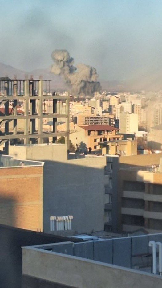 US/Israeli airstrikes hit Urmia, West Azerbaijan