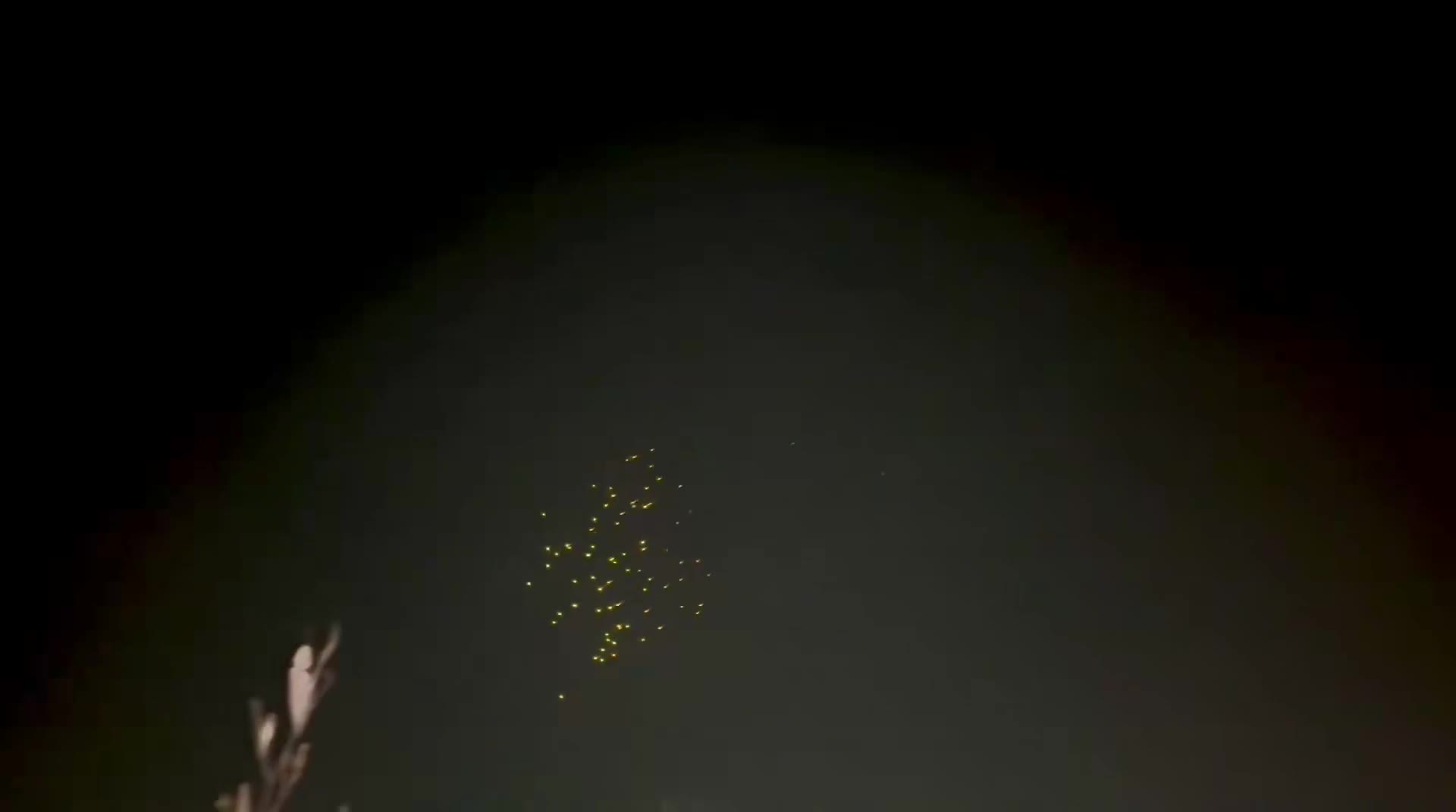 Iranian MRBM attack on central Israel moments ago using a large cluster munition warhead