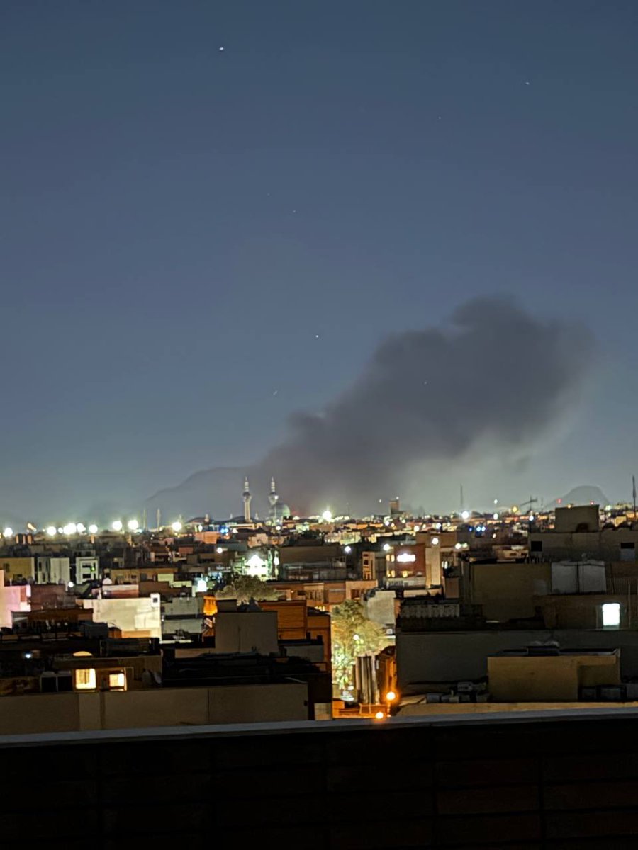 Loud explosions heard in Isfahan