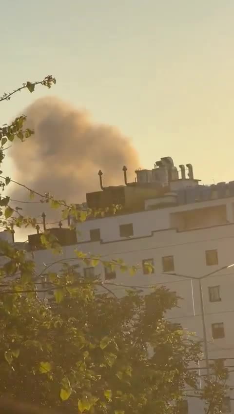 Vídeo do ataque israelense que teve como alvo a área de Mreijeh, nos subúrbios do sul.