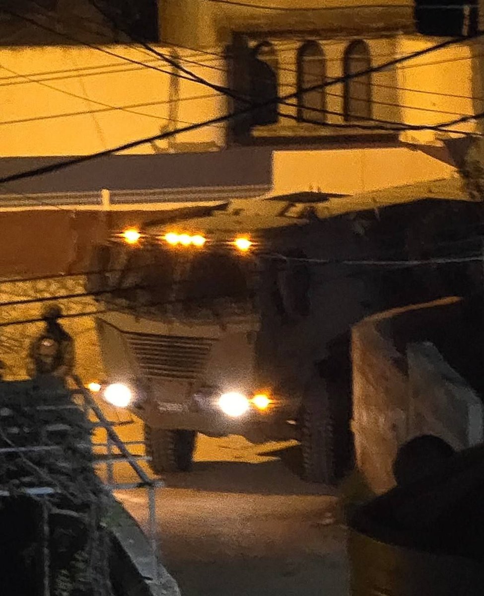 Isareli forces continue to storm the town of Beita, south of Nablus, amid a campaign of raids and arrests.