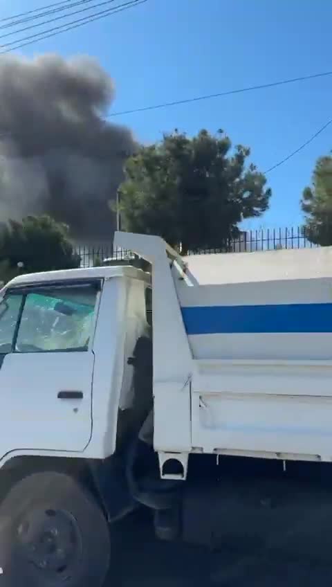 Israeli airstrike in the vicinity of the old airport road