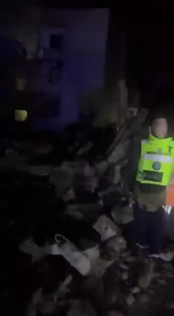 Scenes from the site of the airstrike that targeted the town of Al-Housh in the Tyre district