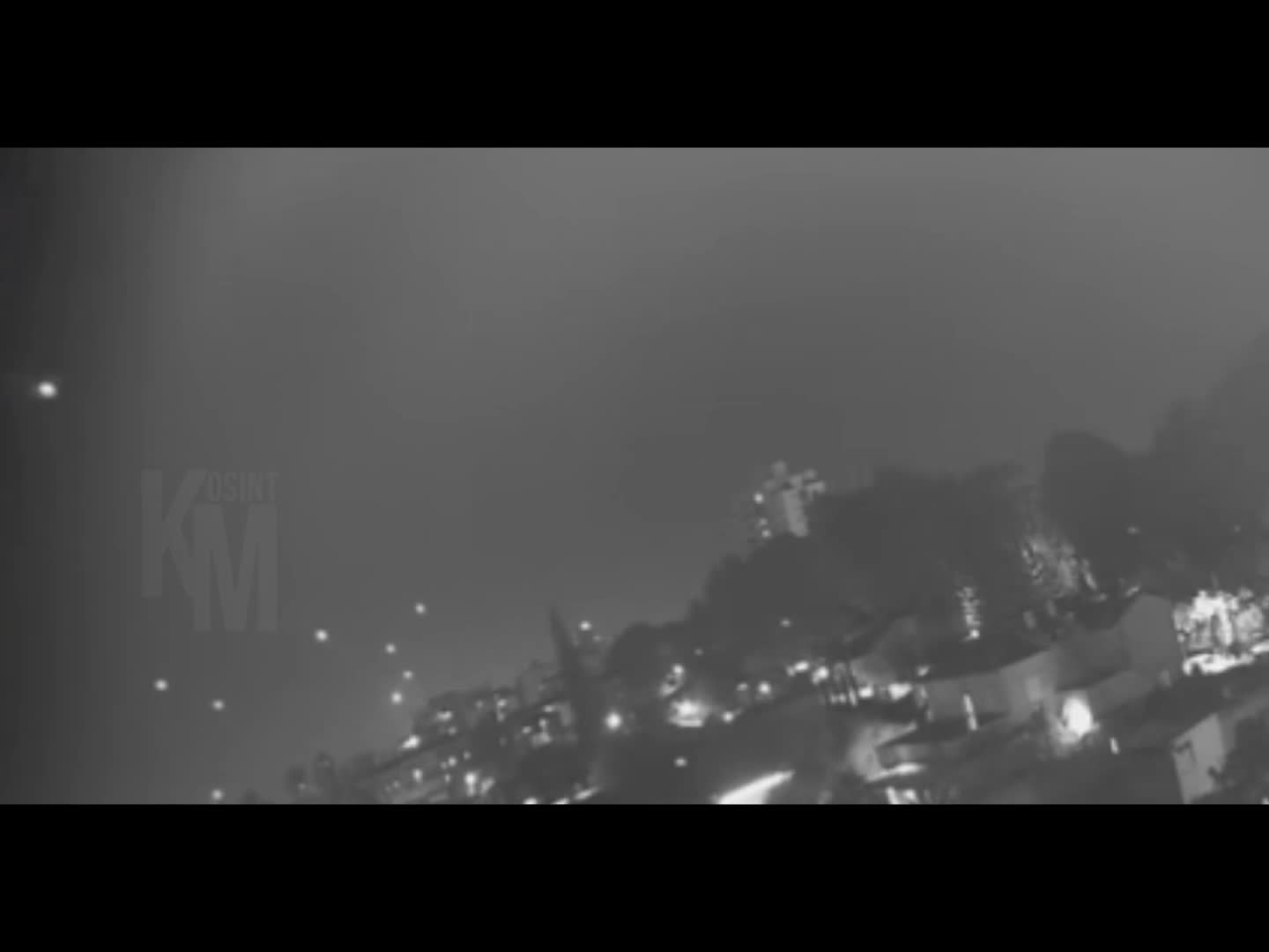 Footage of multiple interceptors over Tel Aviv as Iran launches new Ballistic missiles. Multiple explosions heard