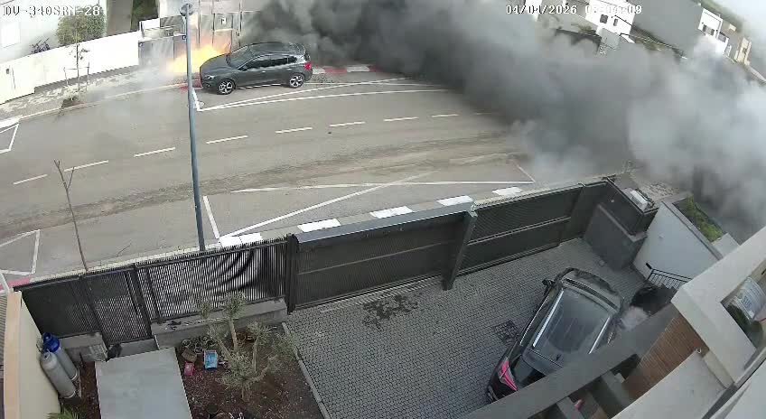 A projectile struck the northern city of Kiryat Shmona this morning without sirens sounding. Rescue services say the impact damaged a road, with shrapnel hitting nearby homes and cars. No injuries were caused.The Israeli army says it is investigating the incident.