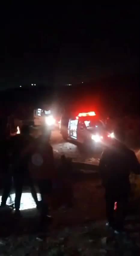 Palestinian civilians injured in Israeli settler attack on the Al-Daraja area near Wadi Sa'ir, north of Hebron in the southern West Bank