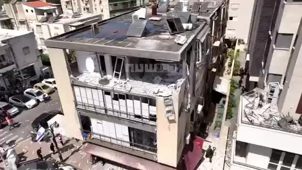 The heavy destruction of a building hit in Ramat Gan, as a result of missile fire from Iran