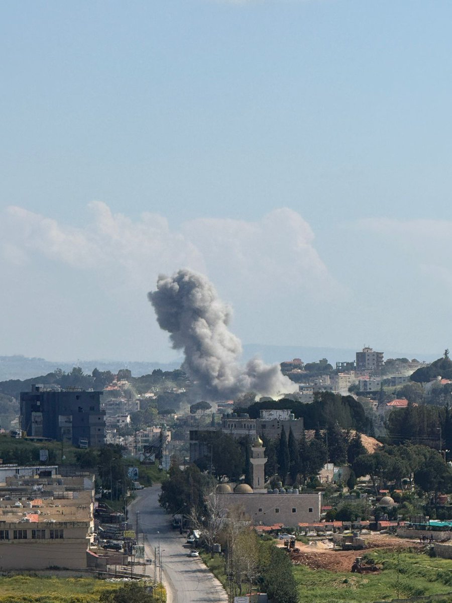 درون اسرائيلية انتحاريه استهدفت دراجه ناريه في بلدة المنصوري