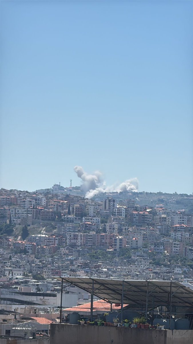An Israeli airstrike targeted the town of Anqoun in the Sidon district of southern Lebanon.