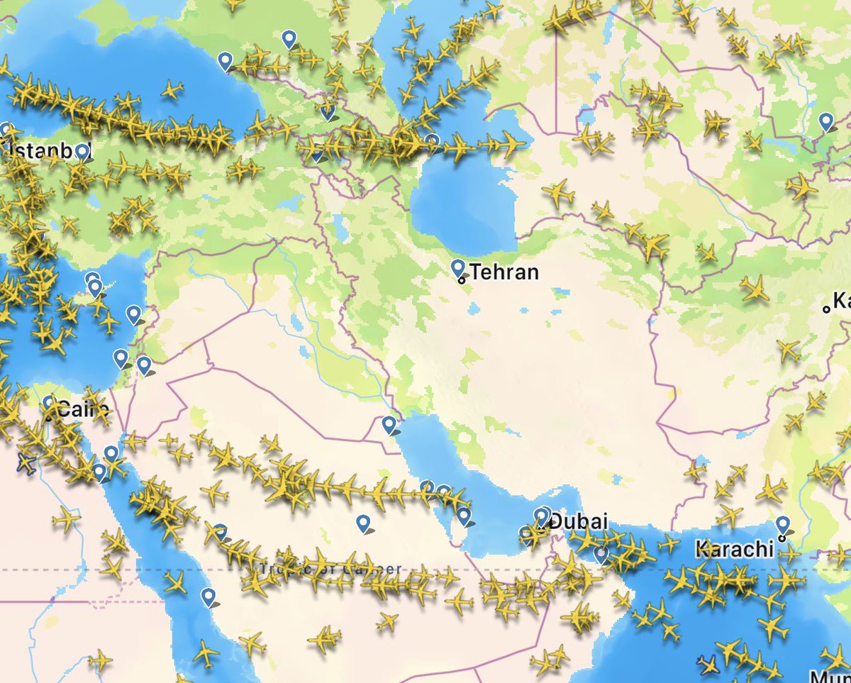 أعلنت هيئة الطيران المدني العراقية إعادة فتح مجالها الجوي واستئناف الرحلات التجارية، وذلك في أعقاب نهاية واضحة للجولة الحالية من الأعمال العدائية بين إيران وإسرائيل، والتي يبدو أن الولايات المتحدة قد تفاوضت بشأنها.