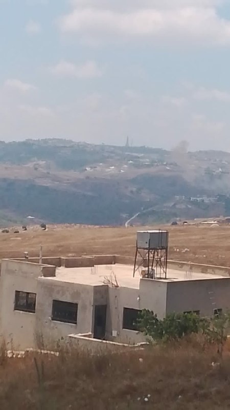 An Israeli army conducted explosion in the town of Qounin and an Israeli drone dropped four stun grenades on the town of Hadatha