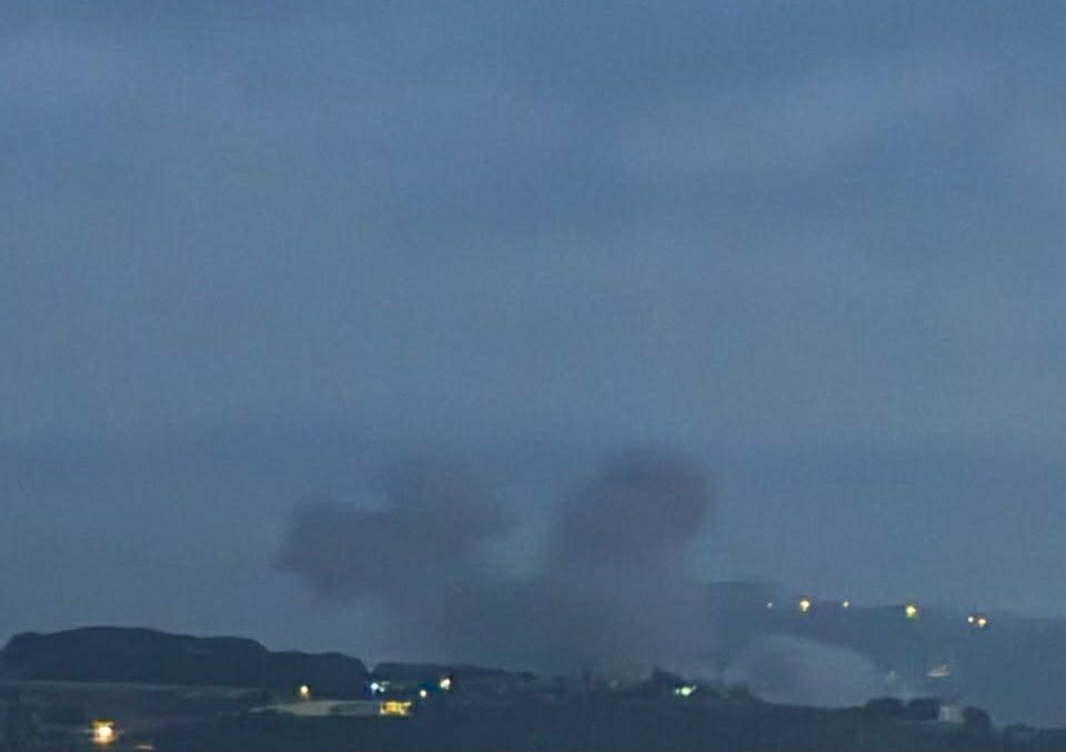 A very loud explosion shook areas of southern Lebanon, causing strong tremors in homes as far away as coastal villages and the city of Tyre. Initial reports indicate that the explosion occurred in Kafr Tebnit.