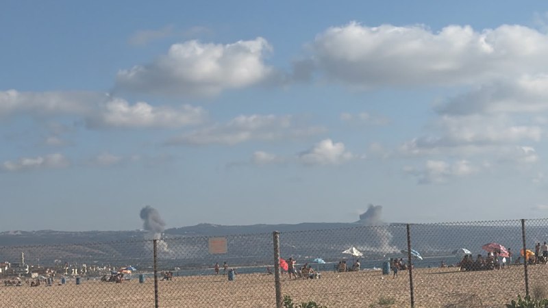 Israeli warplanes attacked Al-Mansouri