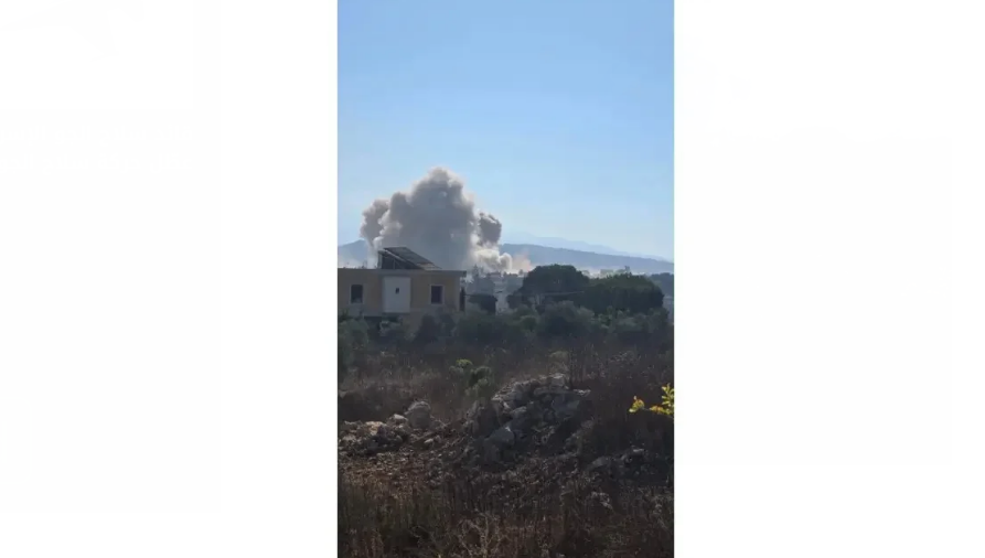 Une forte explosion a eu lieu à Zawtar al-Sharqiya. Un raid aérien s'est également produit au sud de Deir Mimas.
