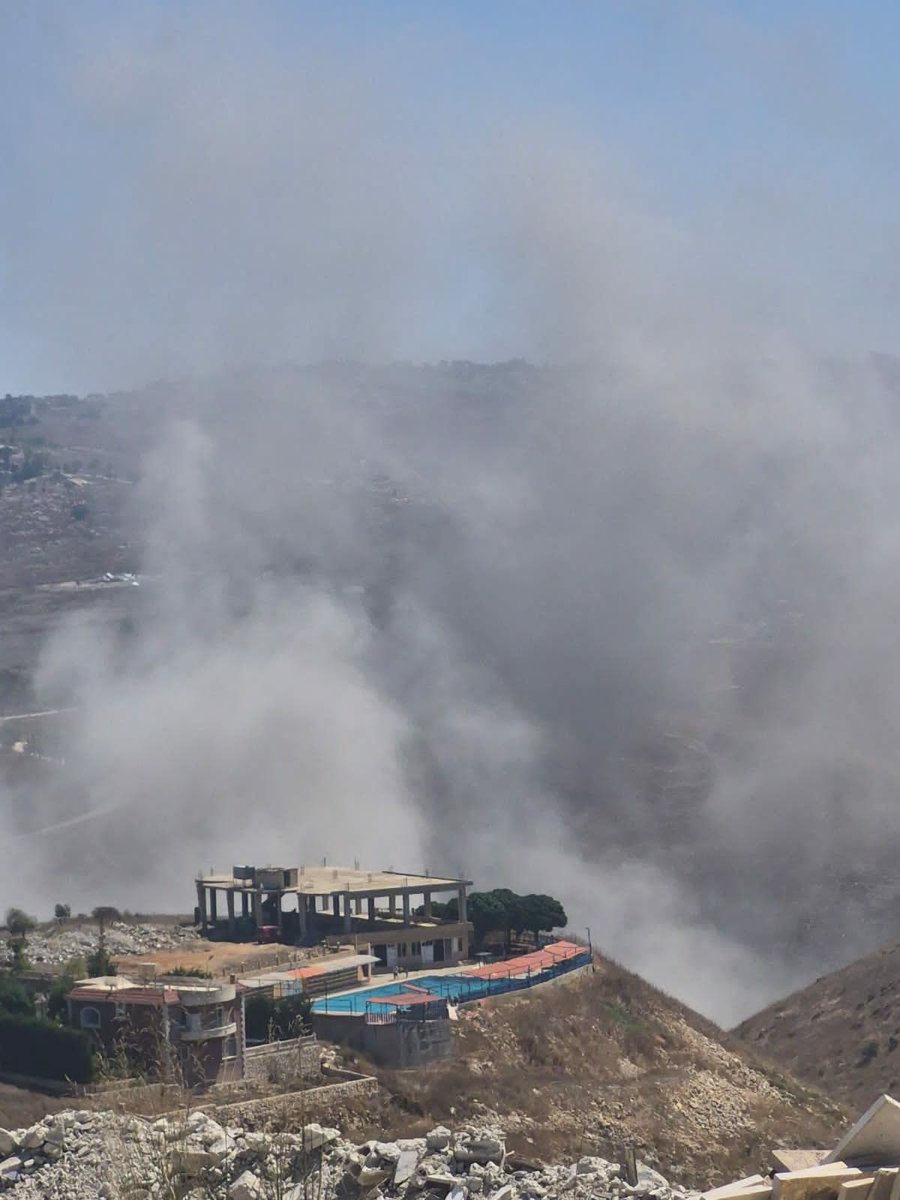 An airstrike by warplanes on Wadi al-Saluki near the town of Shaqra.