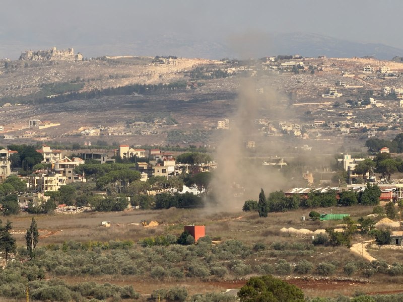 Artillery strikes Zawtar Sharqiya